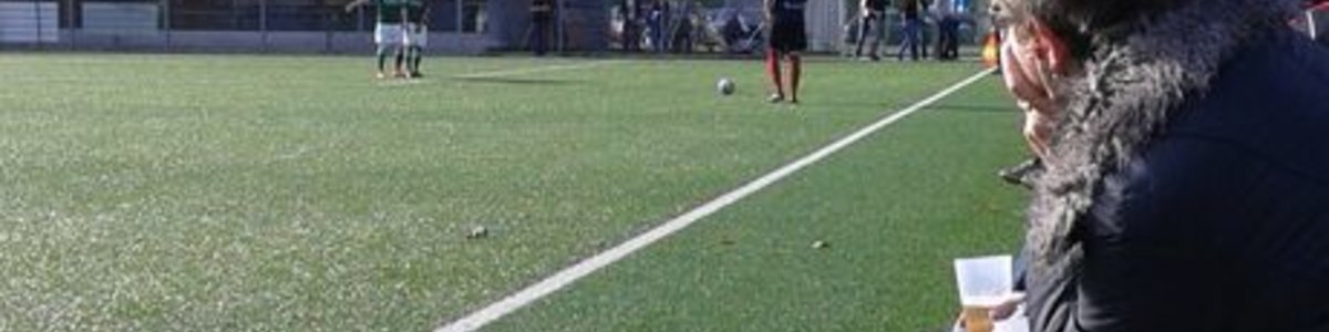 Derbysieg zum Abschluss der Herbstsaison